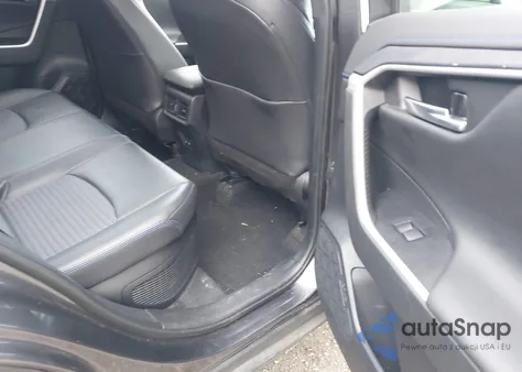 2021 Toyota Rav4 Hybrid Xse from USA, damaged, VIN 4T3E6RFV6MU009573